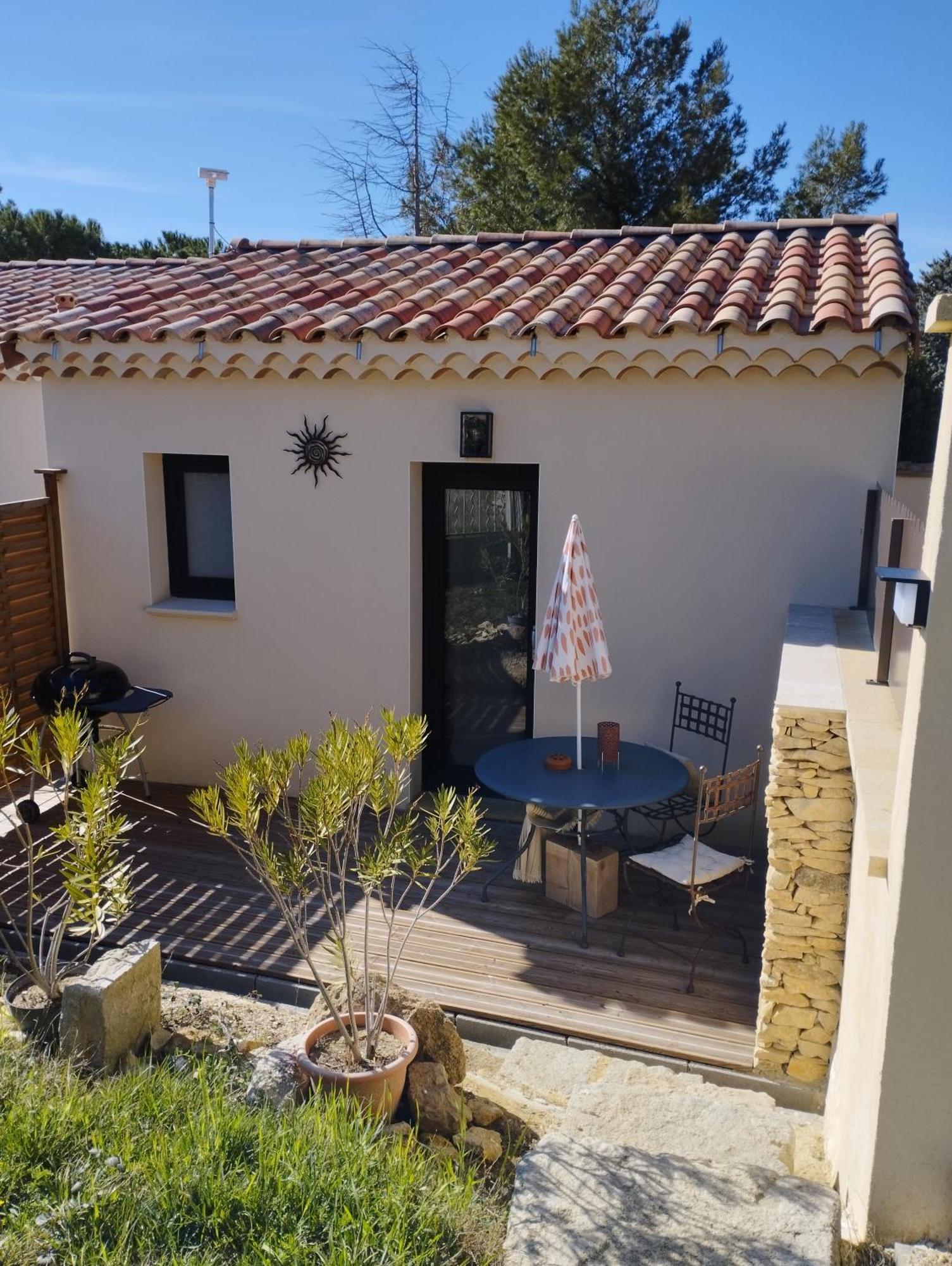 De Charme En Provence Caromb